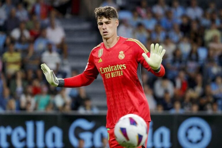 Kepa Putuskan Cabut dari Chelsea