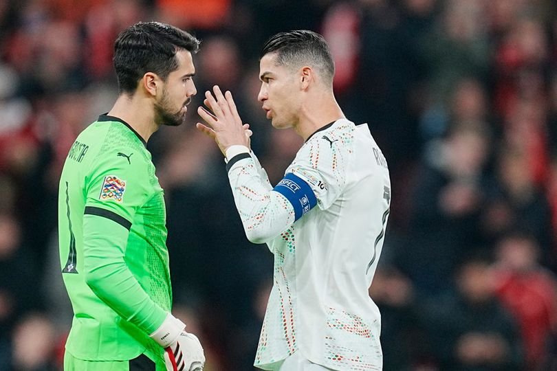 Tolak MU, Pemain Timnas Portugal Ini Pilih Gabung Manchester City