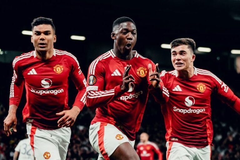 Tidak Jadi Pergi! Kobbie Mainoo Bakal Bertahan di Manchester United