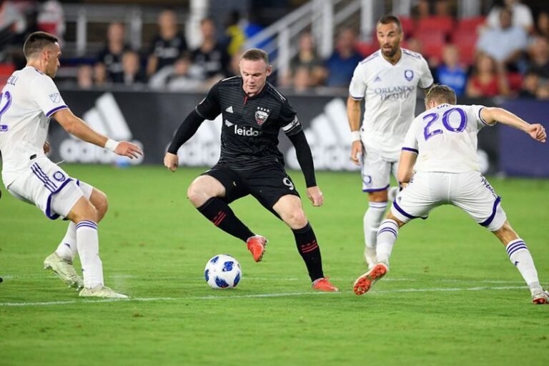 Bukan Ronaldo, Tapi Striker yang Sempat Bersitegang dengan Ferguson