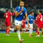 Yang Gratis-gratis Aja! MU Kini Incar Striker Veteran Ini