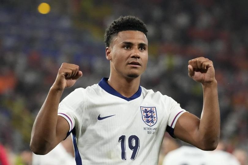 Bomber Timnas Inggris Ini Diklaim Bisa Jadi Solusi untuk Lini Serang MU