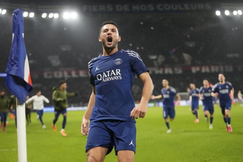 Bruno Fernandes Sarankan Manchester United Kejar Striker Ini?